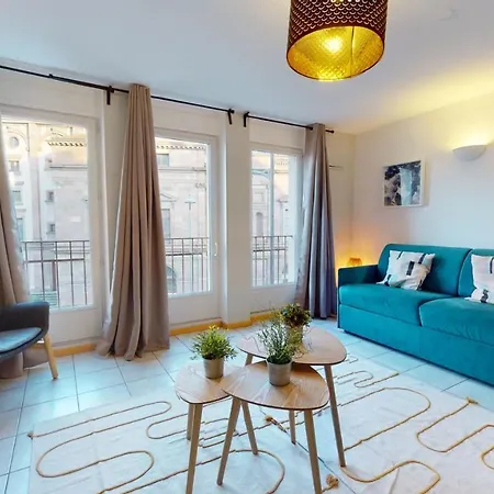 Apartment Des Bains Parking Hypercentre 6-8personnes Colmar