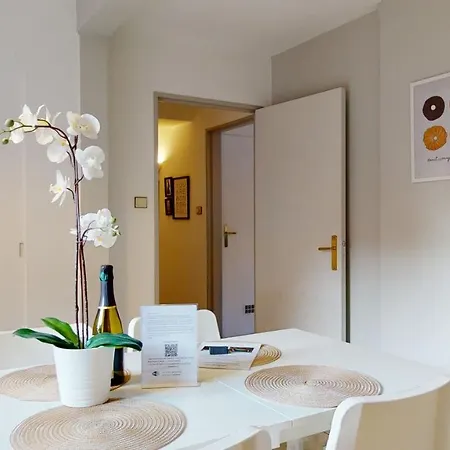 Apartment Des Bains Parking Hypercentre 6-8personnes *