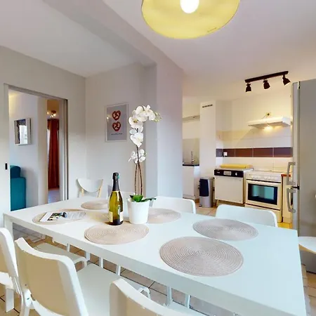 Des Bains Parking Hypercentre 6-8personnes Apartman *