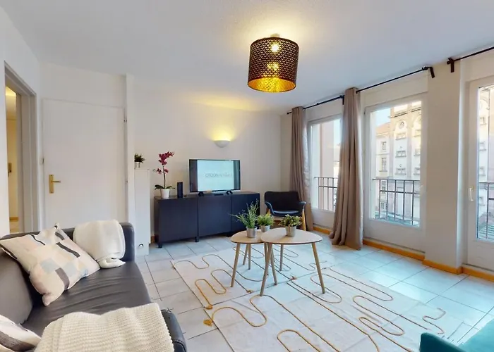 Des Bains Parking Hypercentre 6-8personnes 公寓