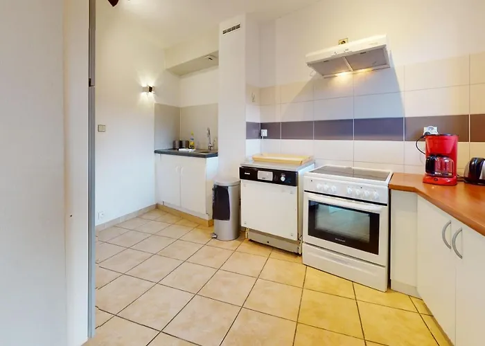 Apartment Des Bains Parking Hypercentre 6-8personnes *