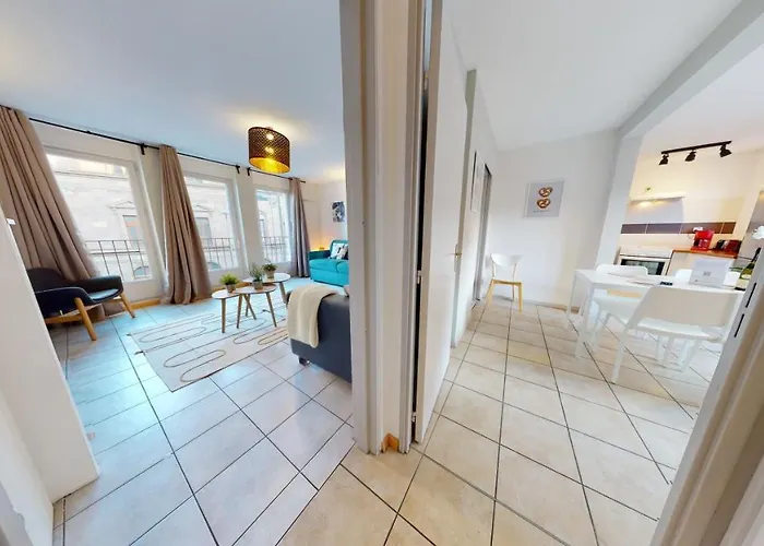 Apartment Des Bains Parking Hypercentre 6-8personnes