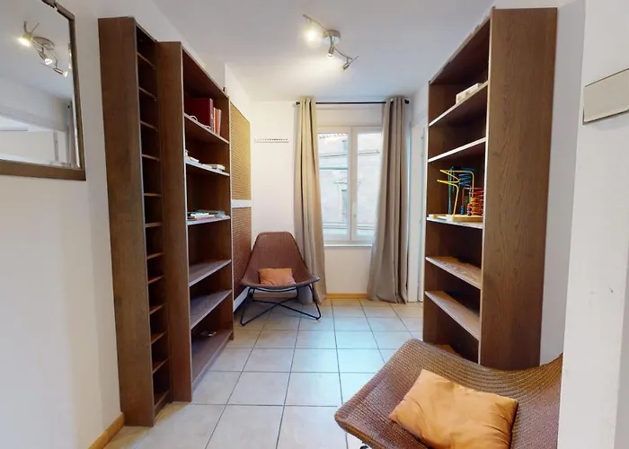 Des Bains Parking Hypercentre 6-8personnes 科尔马