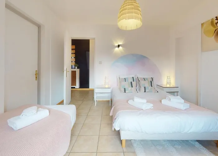 Des Bains Parking Hypercentre 6-8personnes Apartment *